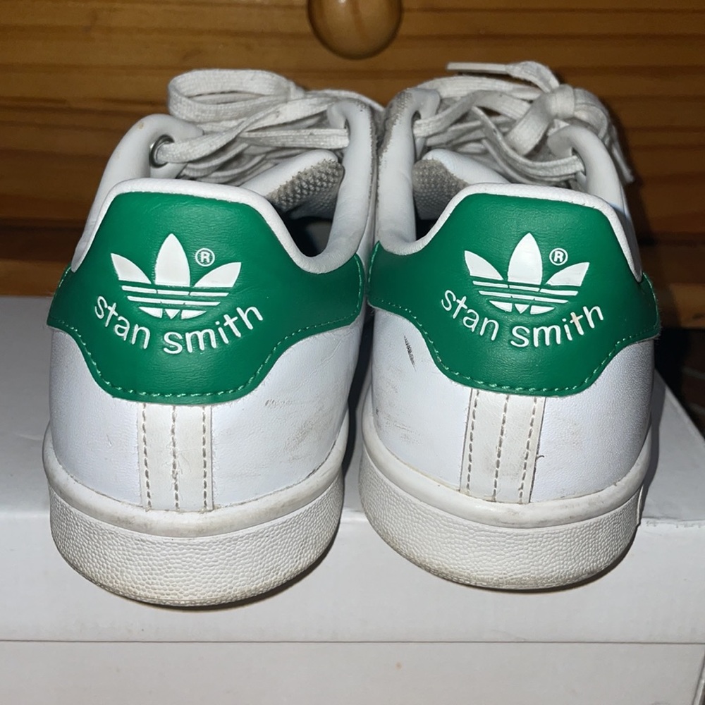 White Stan Smith‘s